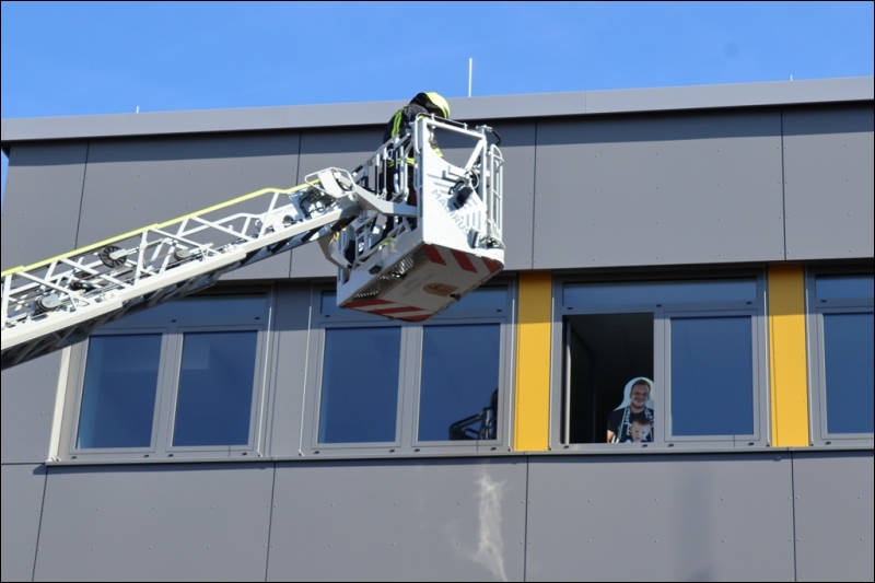 Neue Drehleitermaschinisten für die Feuerwehr