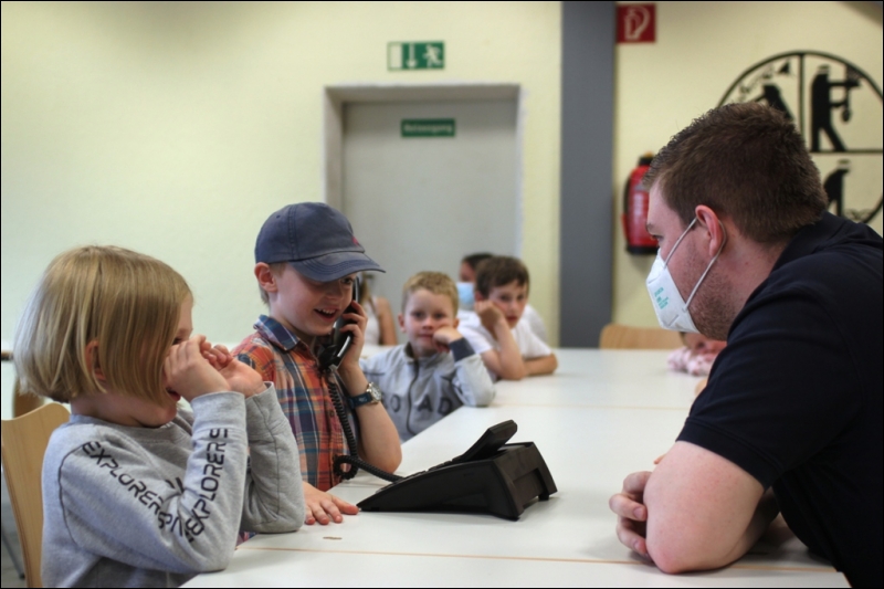 Vorschulkinder zu Besuch bei der Feuerwehr