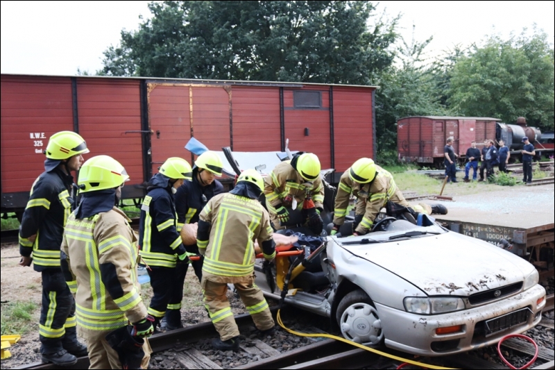 Verkehrsunfall mit Zug