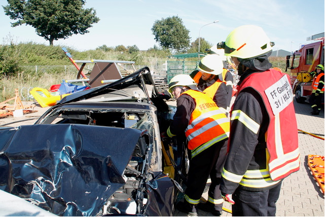 Kenntnisse in technischer Rettung aufgefrischt